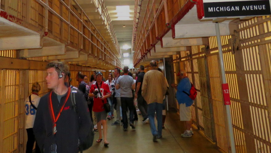 difference between Alcatraz Day and night tour