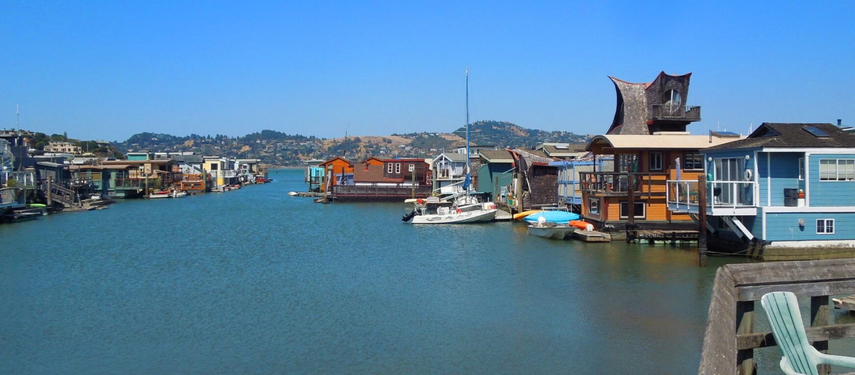 sausalito-house-boats-tour-muirwoods-day-trip-from-sanfrancisco