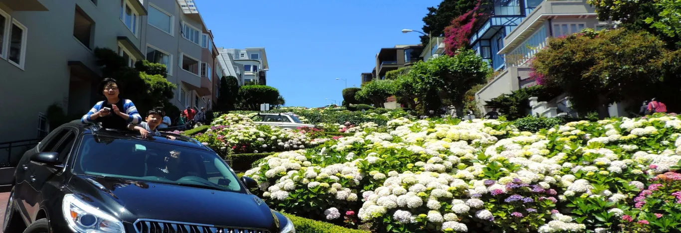 must_see_places_in_san_francisco_lombard_street-banner